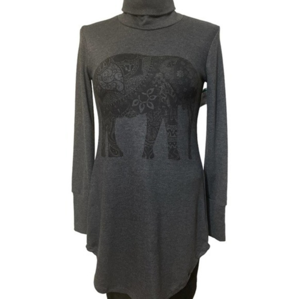 Go Couture long sleeve Turtleneck knit High/Low Hem Gray elephant Sz Small